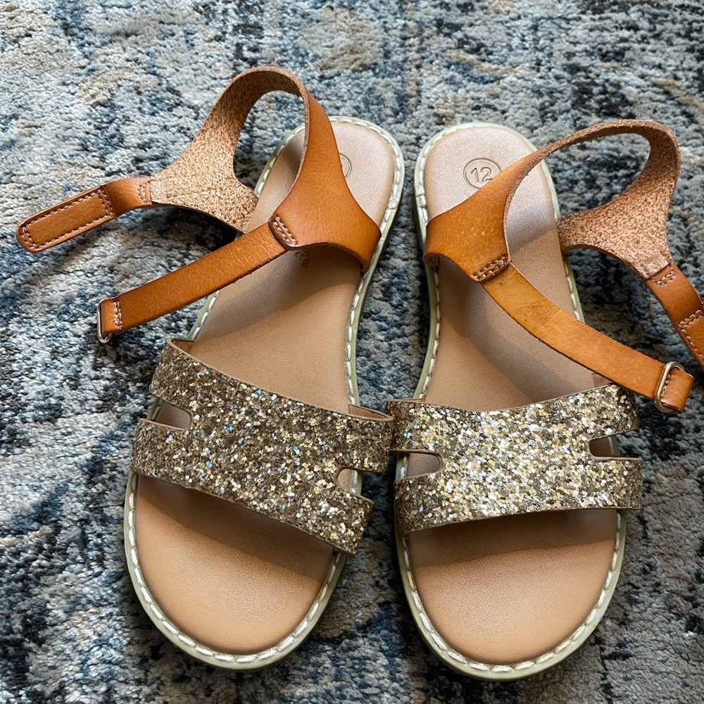 Cat and Jack Girls Glitter Strap Sandals with Tan Ankle Straps Size 12